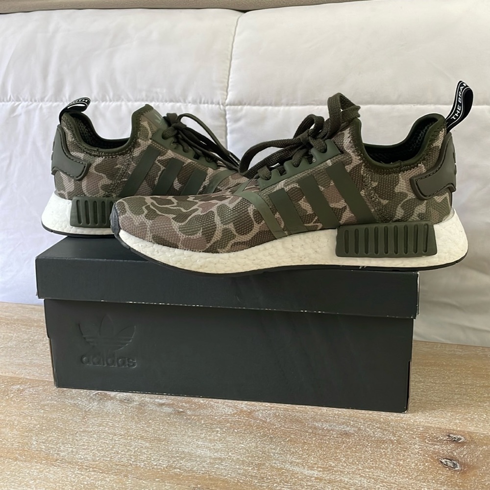 Men’s Adidas sneakers camouflage